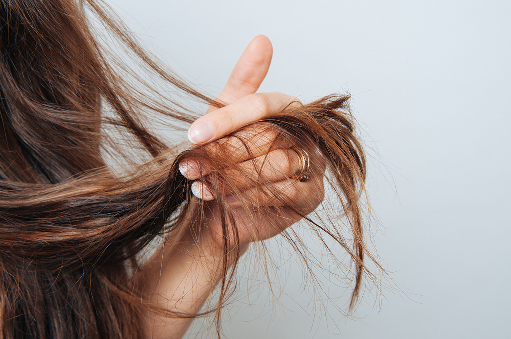Как восстановить тонкие волосы