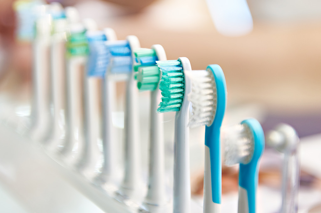Чистящее основание зубной щетки